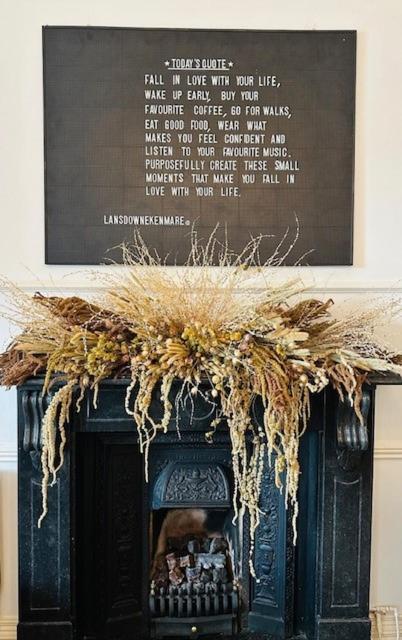 The Lansdowne Kenmare Hotell Eksteriør bilde