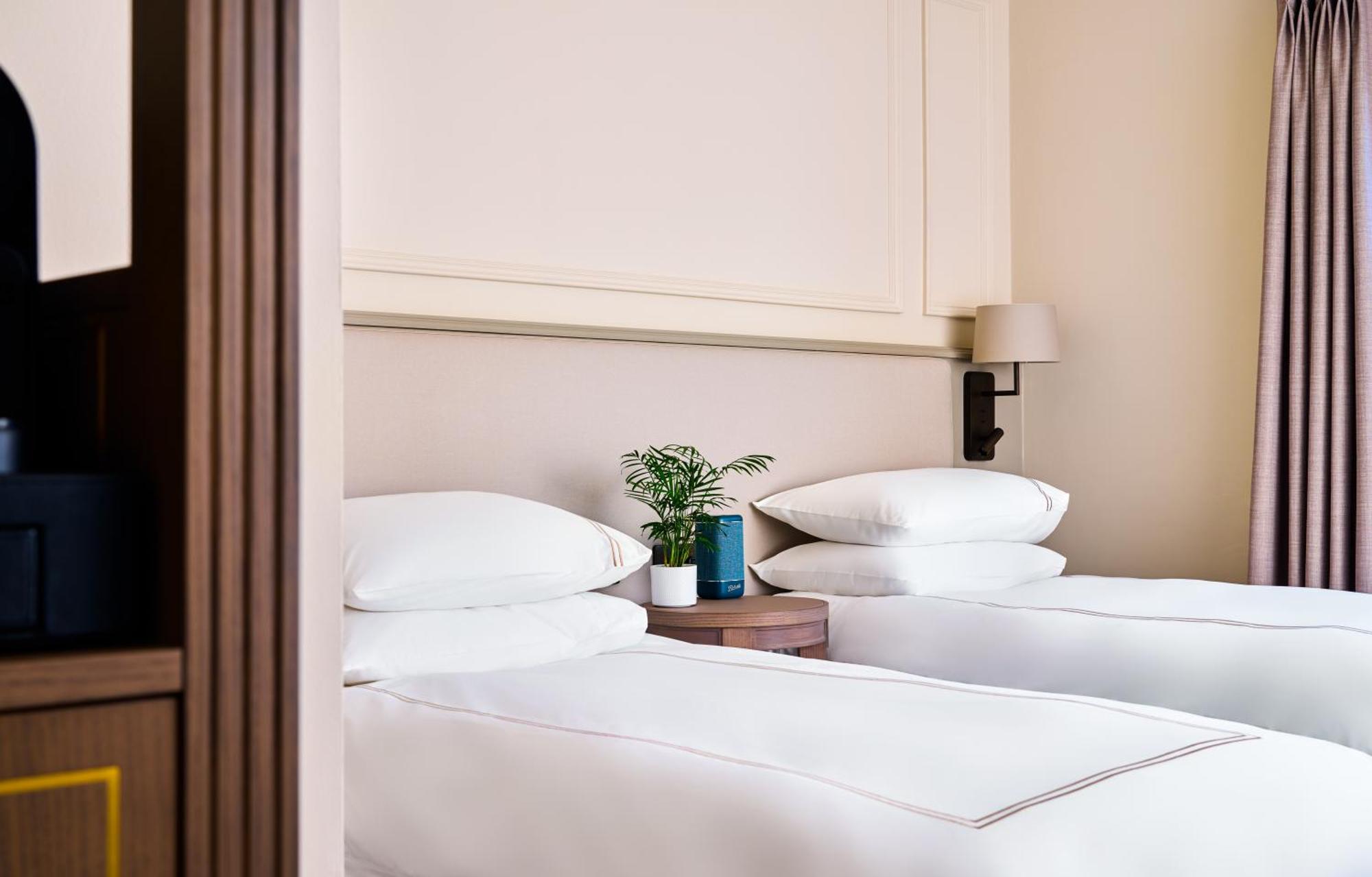 The Lansdowne Kenmare Hotell Eksteriør bilde